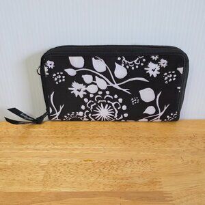 EUC Thirty-One Coupon Holder